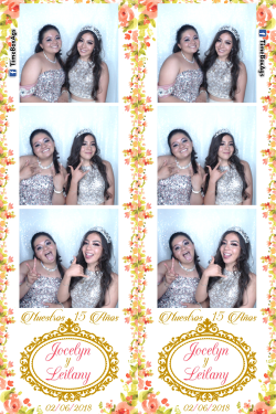Cabina de Fotos XV Años Jocelyn y Leilani Rincon de Romos
